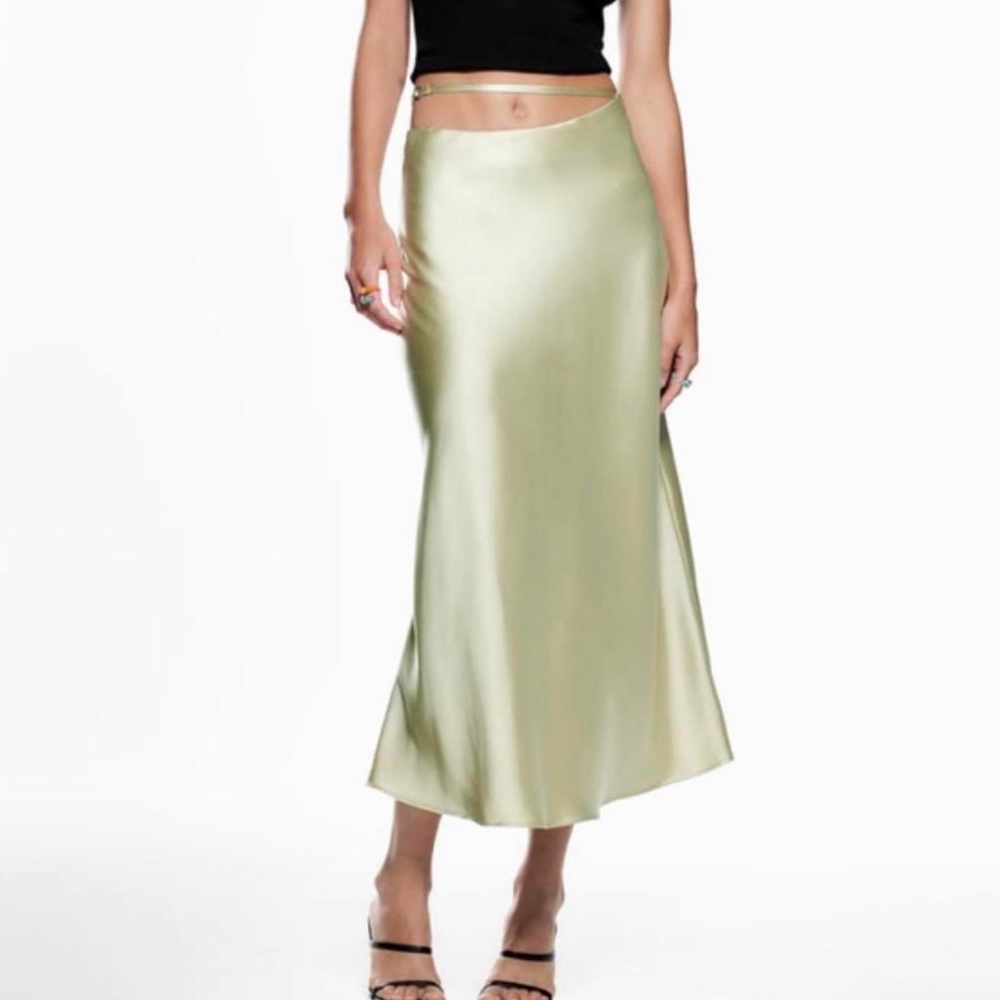Zara Green Midi Skirt